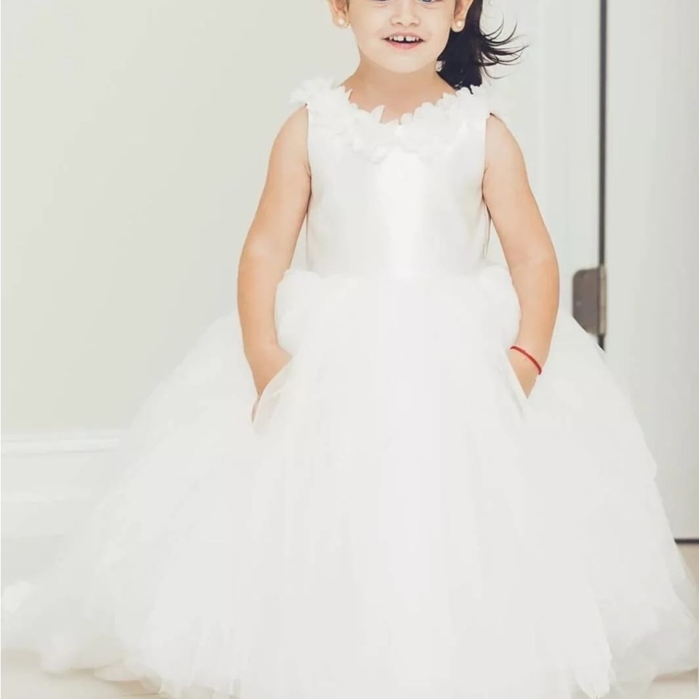 Ada Aziza - Alyssa (Flower Girl) Gown Size 5